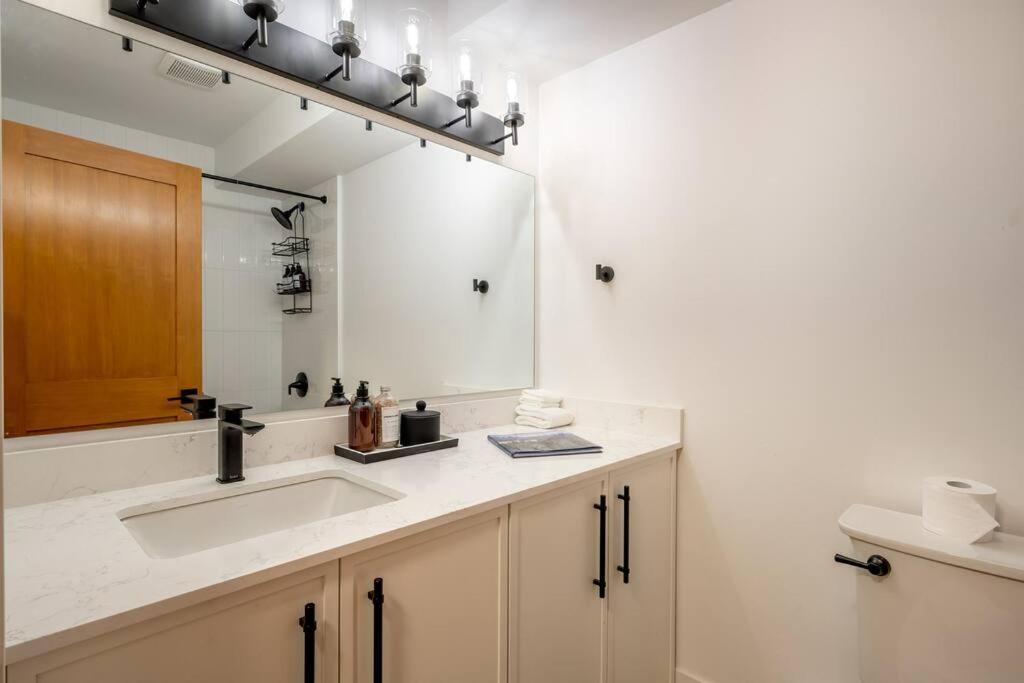 Powder & Pines Luxury Suite Whistler Dış mekan fotoğraf